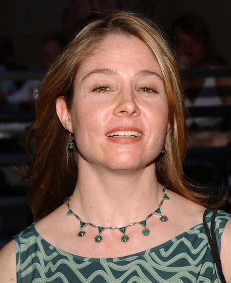 megan follows